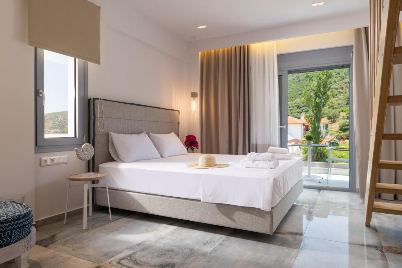 Notia Luxury Living Aparthotel Porto Koufo Exterior photo