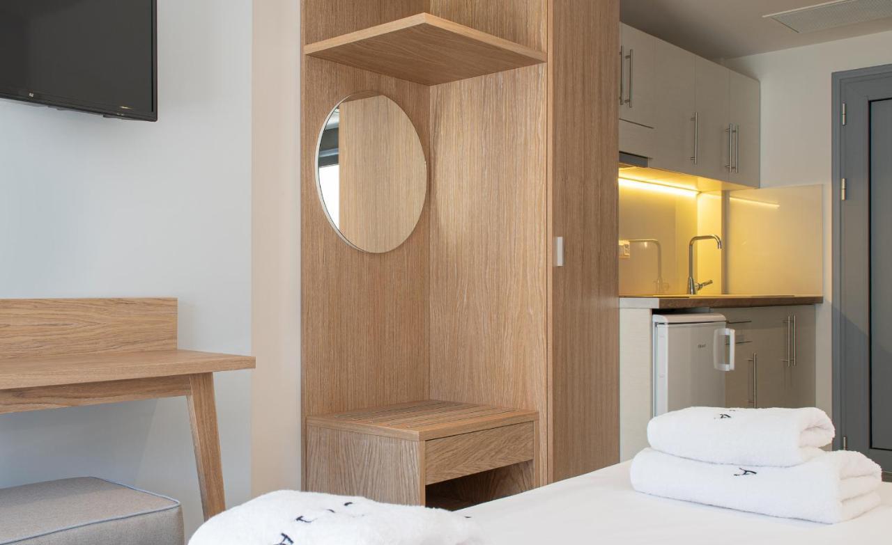 Notia Luxury Living Aparthotel Porto Koufo Exterior photo