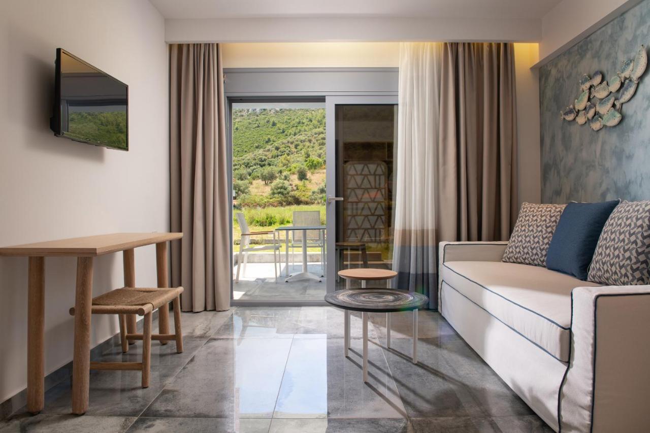 Notia Luxury Living Aparthotel Porto Koufo Exterior photo